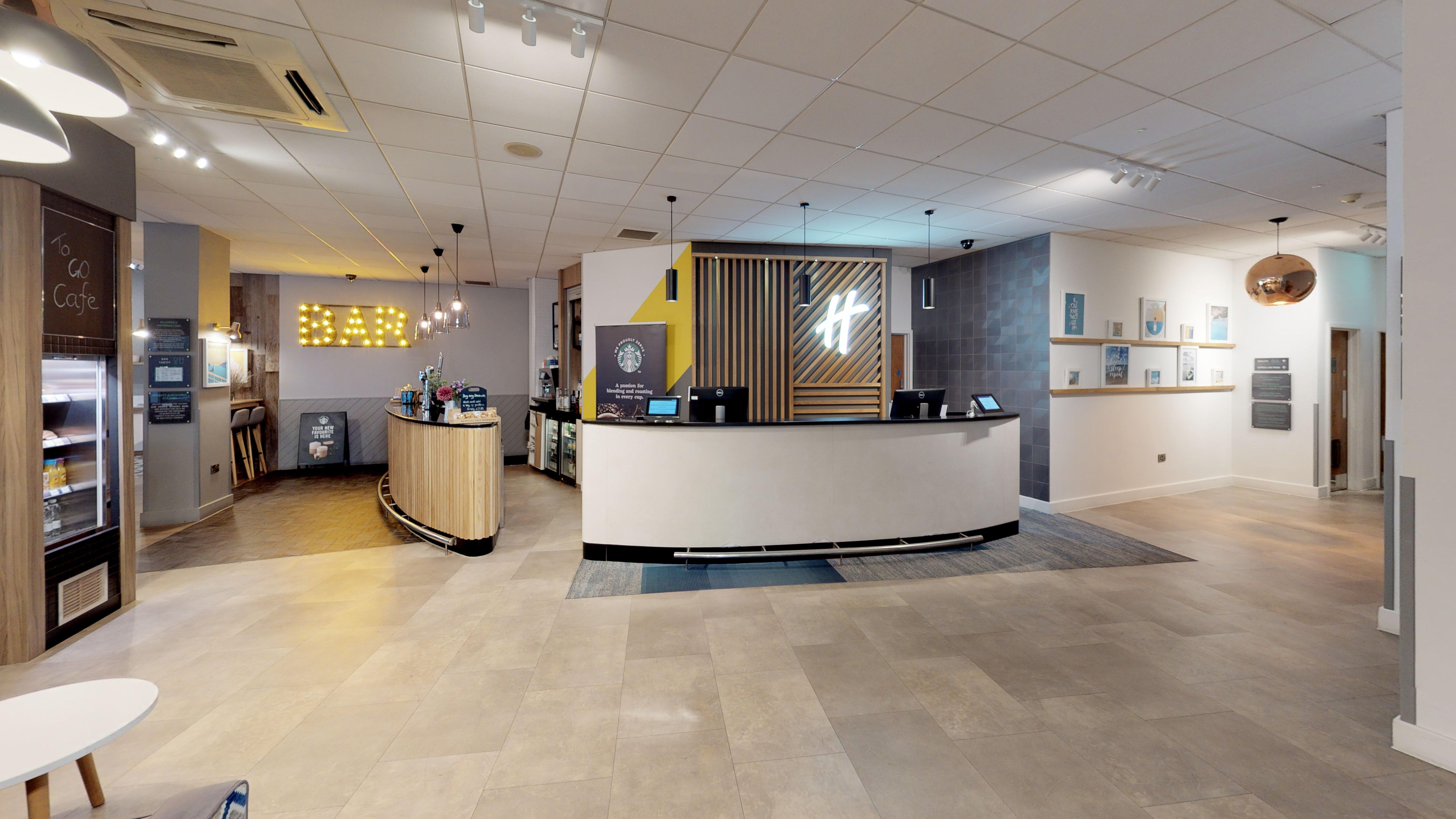 Holiday Inn Bournemouth By Ihg Exterior photo